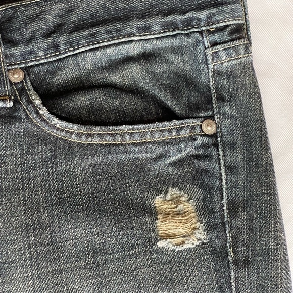 7 FOR ALL MANKIND MEDIUM WASH DISTRESSED BOOTCUT SZ 32 - Picture 4 of 10